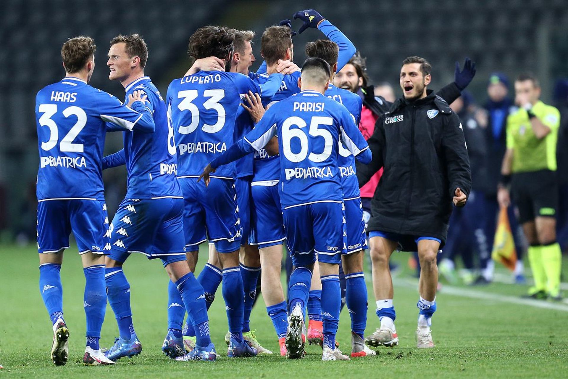 泽尔比对年 泽尔比对年